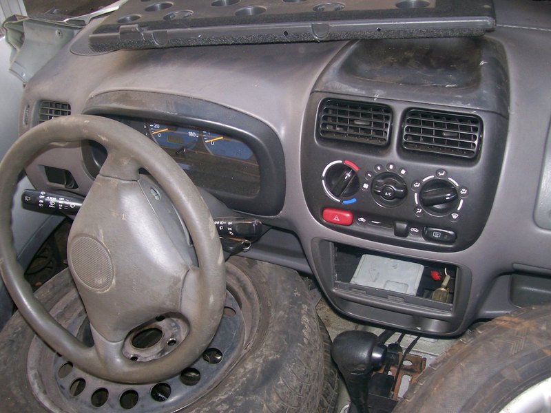 Ricambio Suzuki Ignis 2003-2006 1.3L 1.5L Metallo Tubo Serbatoio Carburante Per Suzuki Ignis 2003-2006 - Ricambio Originale 89201-80G11 Tubo Serbatoio Carburante Suzuki