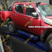 Repuestos y Desarmaduria MITSUBISHI L200 Katana 2010 2011 2012 2013 2014 2015