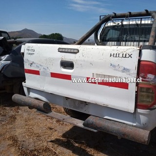 Repuestos y Desarmaduria TOYOTA HILUX 2.5 2KD DOHC 16 VALV 4X4 DIESEL 2012 2013 2014 2015