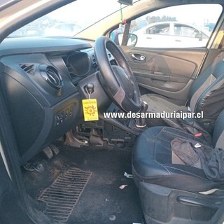 Repuestos y Desarmaduria RENAULT CAPTUR 1.5 K9K DOHC 16 VALV 4X2 DIESEL 2016 2017