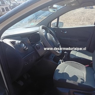 Repuestos y Desarmaduria RENAULT CAPTUR 1.5 K9K DOHC 16 VALV 4X2 DIESEL 2016 2017