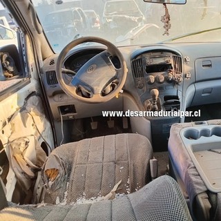Repuestos y Desarmaduria HYUNDAI H-1 2.5 D4CB DOHC 16 VALV 4X2 DIESEL 2008 2009 2010 2011 2012 2013 2014 2015 2016
