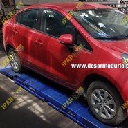 KIA Rio 4 2012 2013 2014 2015 2016 2017 en Desarme