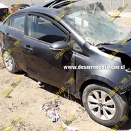 KIA Rio 4 2012 2013 2014 2015 2016 2017 en Desarme