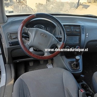 Repuestos y Desarmaduria HYUNDAI TUCSON 2.0 D4EA DOHC 16 VALV 4X2 DIESEL 2005 2006 2007 2008 2009 2010