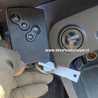 Repuestos y Desarmaduria RENAULT CAPTUR 1.5 K9K DOHC 16 VALV 4X2 DIESEL 2016 2017