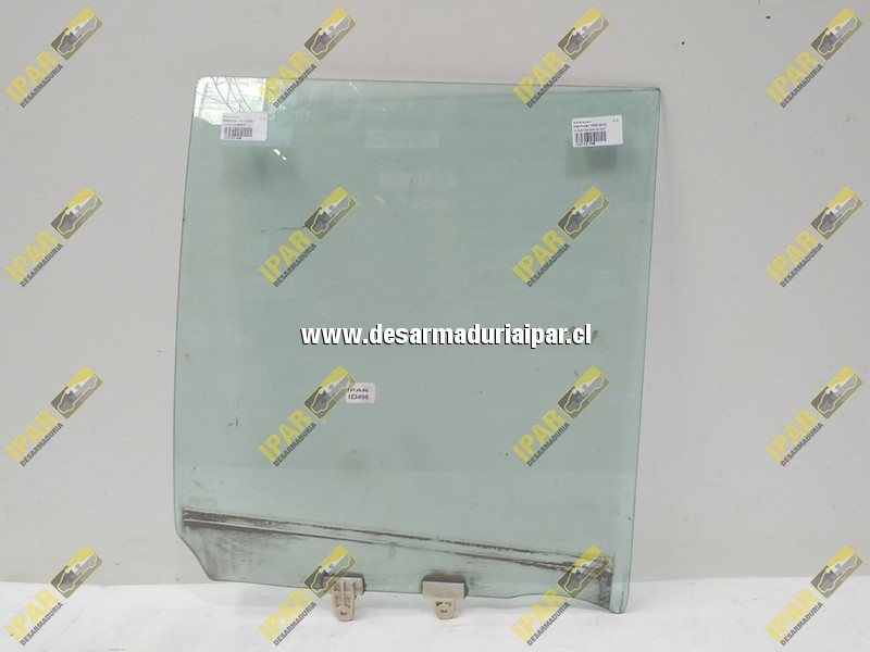 Par De Soportes Para Vidrio Trasero De Nissan Pathfinder 1996-1999 – Incluye Ambos Lados
