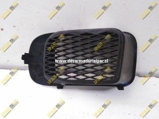 Rejilla o Tapa De Parachoque Derecho**** SUBARU Legacy 1998 1999
