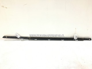 Botagua Puerta Trasero Izquierdo* KIA RIO 4 1.4 G4LC DOHC 16 VALV 4X2 2018 2019 2020