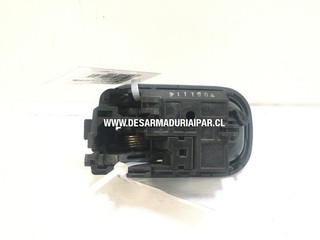 Manilla Puerta Interior Delantera Derecha** SAMSUNG SM3 1.5 QG15 DOHC 16 VALV 4X2 2006 2007 2008