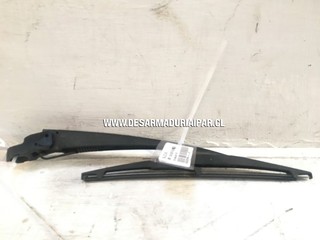 Brazo Limpia Luneta Portalon** SUZUKI SWIFT 1.3 M13A DOHC 16 VALV 4X2 2003 2004 2005 2006 2007