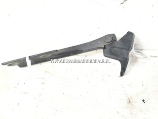 Bisagra Capot Derecha** MAZDA 626 2.0 FS DOHC 16 VALV 4X2 1998 1999