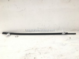 Botagua Puerta Delantero Derecho Cromado* SUZUKI BALENO 1.4 K14B DOHC 16 VALV 4X2 2016 2017 2018 2019 2020 2021