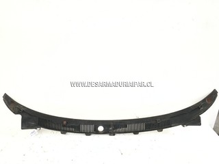 Rejilla De Torpedo* SUZUKI BALENO 1.6 G16B SOHC 16 VALV 4X2 1996 1997 1998