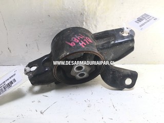 Soporte de Motor Izquierdo* KIA RIO 4 1.4 G4FA DOHC 16 VALV 4X2 2016 2017