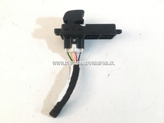 Boton Alzavidrio Unitario Trasero Izquierdo**** MAZDA 2 1.5 ZY DOHC 16 VALV 4X2 2005 2006 2007 2008 2009 2010 2011