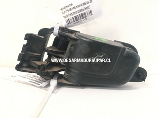 Manilla Puerta Interior Delantera Derecha** MAHINDRA PIK UP 2.2 VG EURO V DOHC 16 VALV 4X2 DIESEL 2019 2020 2021 2022 2023