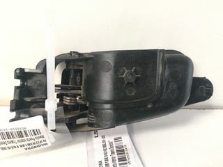 Manilla Puerta Interior Trasera Derecha** MAHINDRA PIK UP 2.2 VG EURO V DOHC 16 VALV 4X2 DIESEL 2019 2020 2021 2022 2023