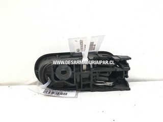 Manilla Puerta Interior Delantera Izquierda** MAZDA 2 1.5 ZY DOHC 16 VALV 4X2 2005 2006 2007 2008 2009 2010 2011
