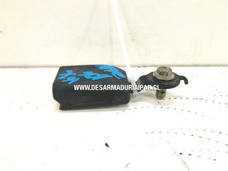 Baston Cinturon Delantero Izquierda* MITSUBISHI L200 KATANA 2.4 4N15 DOHC 16 VALV 4X4 DIESEL 2016 2017 2018 2019