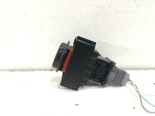 Boton Interruptor Hazard** TOYOTA COROLLA 1.8 2ZR DOHC 16 VALV 4X2 2021 2022 2023