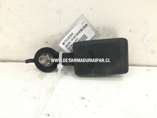 Baston Cinturon Delantero Izquierda* MITSUBISHI L200 KATANA 2.4 4N15 DOHC 16 VALV 4X2 DIESEL 2016 2017 2018 2019