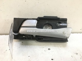 Manilla Puerta Interior Delantera Izquierda** HYUNDAI ACCENT 1.6 G4FC DOHC 16 VALV 4X2 2014 2015 2016 2017 2018 2019 2020