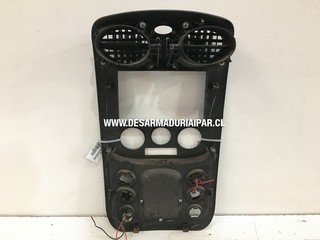 Consola Central* MAHINDRA PIK UP 2.6 D-BJ SOHC 16 VALV 4X2 DIESEL 2007 2008 2009 2010 2011