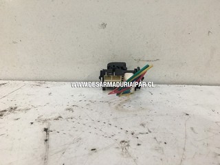 Boton Alzavidrio Unitario Trasero Derecho**** TOYOTA COROLLA 1.8 2ZR DOHC 16 VALV 4X2 2021 2022 2023